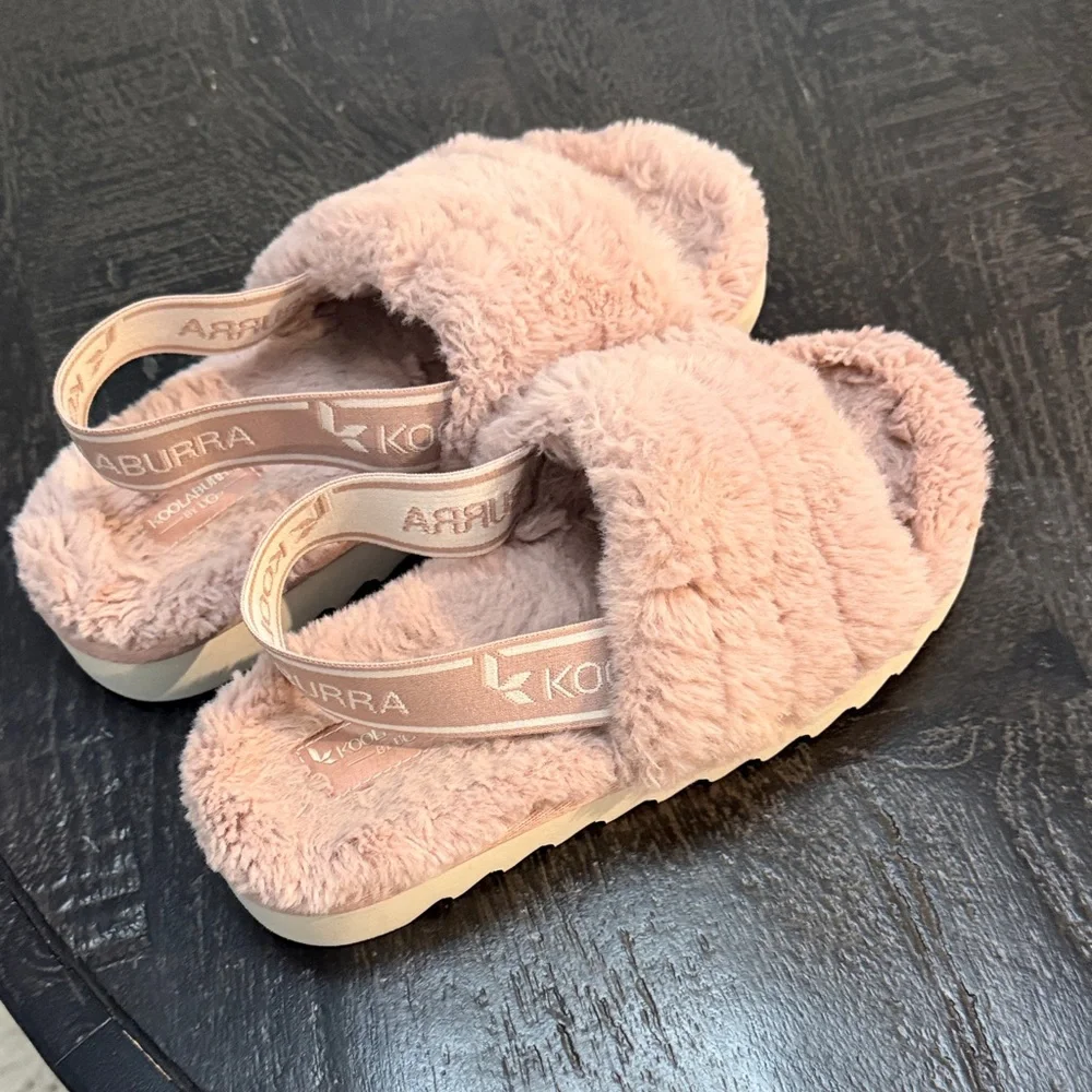 Koolaburra Fuzzy Pink Kids Slippers